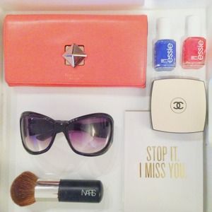 Alexander McQueen Sunnies - Great Deal!!!😎🌞☀️