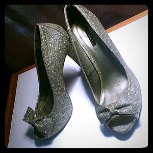 Forever 21 Silver Sparkle bow heels