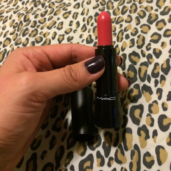 MAC MINERALIZE RICH LIPSTICK💋💋 - Picture 2 of 2