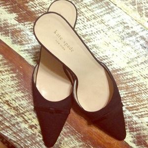 PRICE FIRM Kate Spade black heels with bow