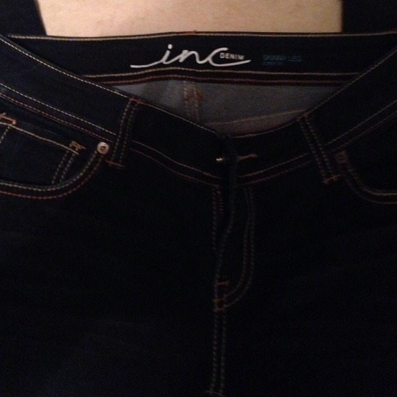 Inc skinny jeans size 6