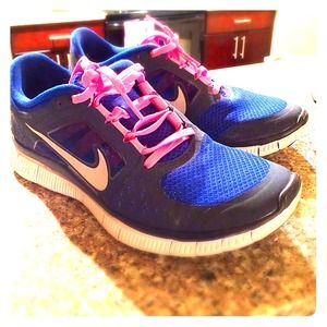 Nike Free Run 3.0 Sneakers