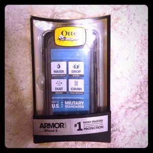New Otterbox Armor Series for iPhone 5