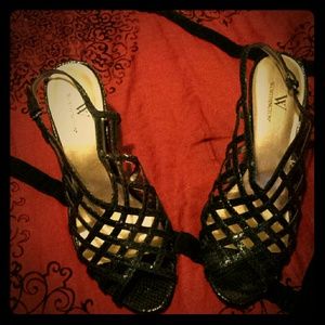 Open toe dress shoes