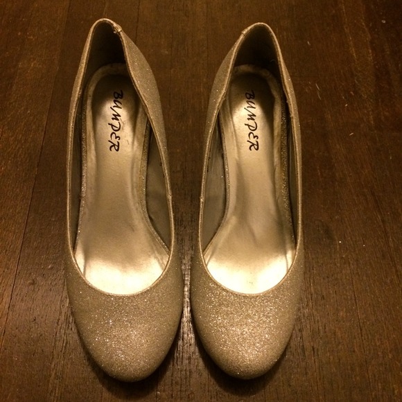 Pinup silver glittery pumps - Picture 3 of 4