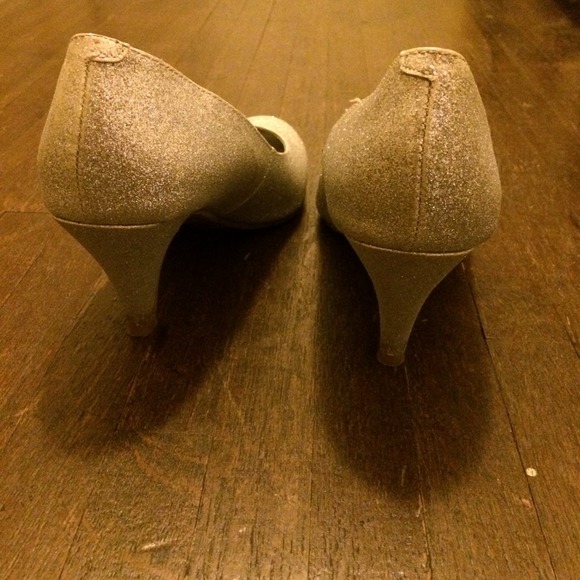Pinup silver glittery pumps - Picture 4 of 4