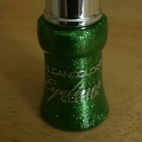 **SOLD ON MERCARI** Glitter eyeliner - Picture 1 of 2