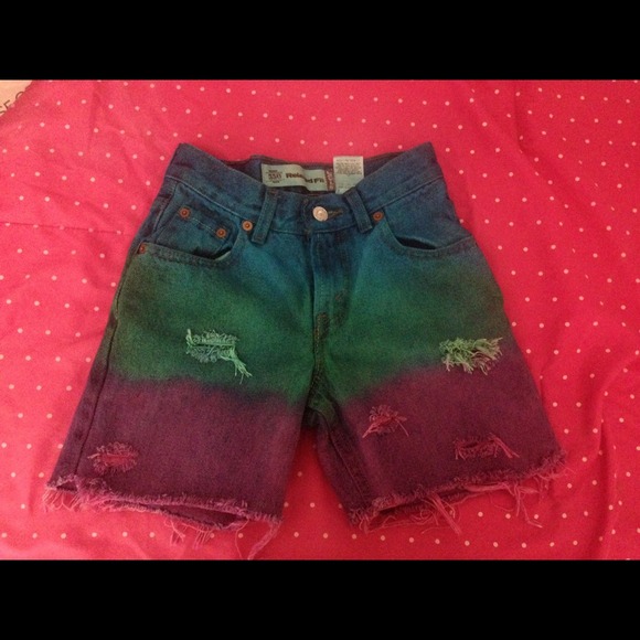 Ombré distressed shorts - Picture 2 of 2