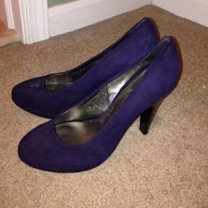 Dark purple suede pump