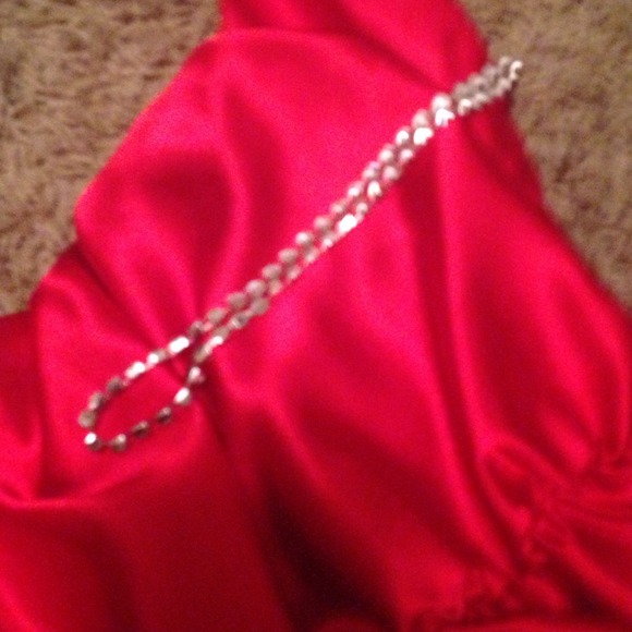 Red Jessica McClintock Formal Dress BARELY WORN - Picture 3 of 4