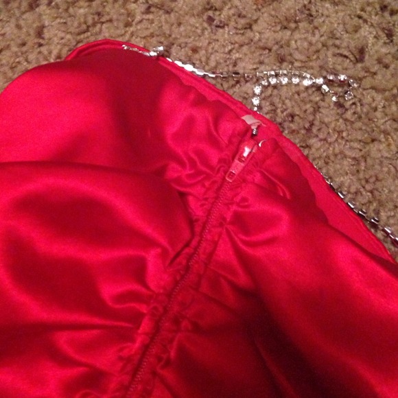 Red Jessica McClintock Formal Dress BARELY WORN - Picture 4 of 4