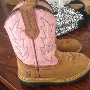Girls pink John Deere boots