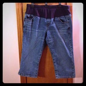 Motherhood Maternity Denim Capris and kaki pants