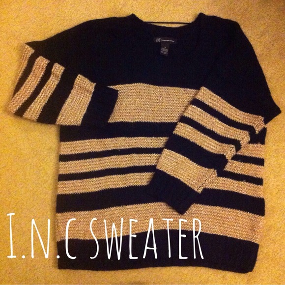 ✂️REDUCED! ✂️International Concepts Sweater
