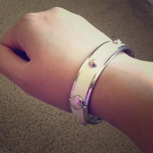 Brand new Henri Bendel rivet bangle in silver