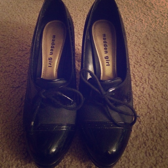 Madden girl tuxedo heels