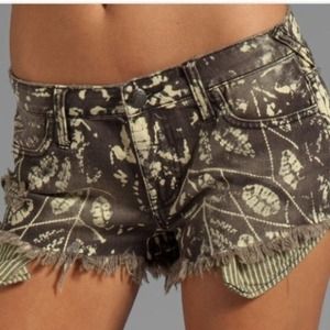 BRAND NEW FREE PEOPLE SHORTS