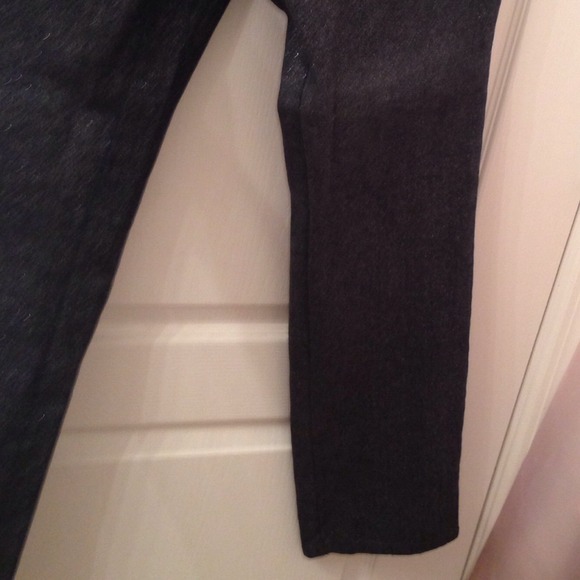 Jeans - Picture 3 of 4