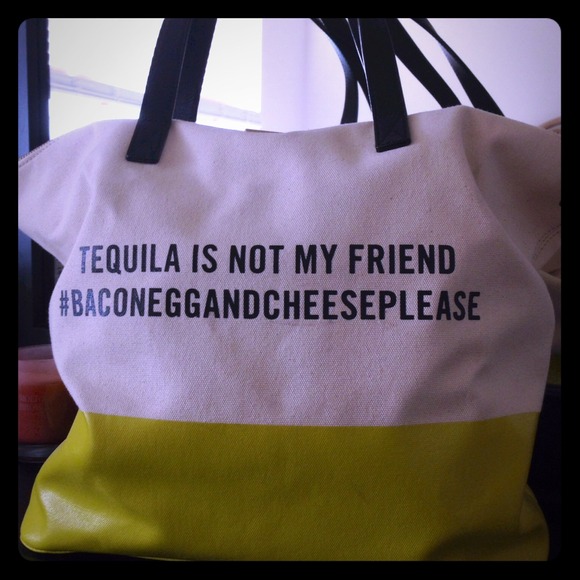 kate spade Handbags - 🎃SALE🎃 Kate Spade Call to Action Tote