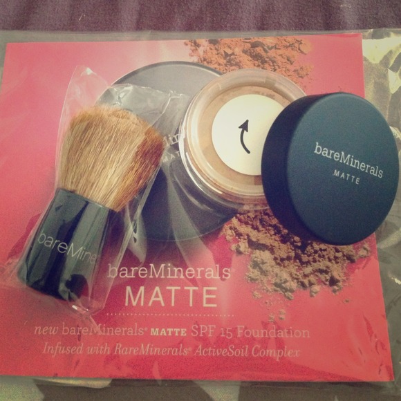 REDUCED‼️ bareMinerals Matte Foundation Set ❤️