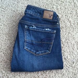 American eagle jeans: REDUCED SHIPPING BY POSHMARK