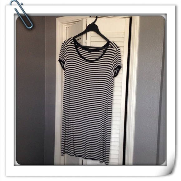 Theory dress or maternity dress