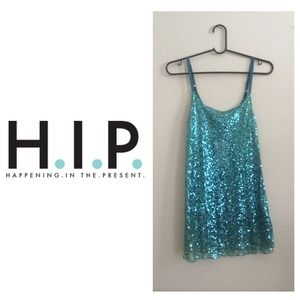 Blue sequined top!