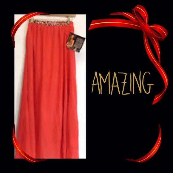 Iman Chiffon overlay skirt. Lowered Firm