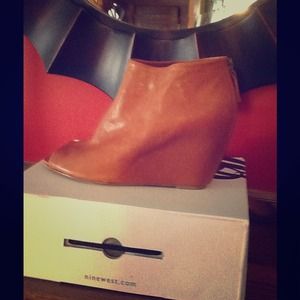 Leather Tan Wedges 12