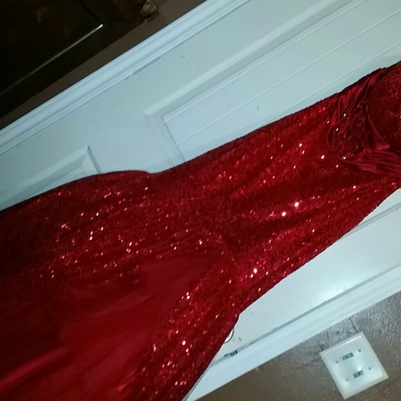 Dresses & Skirts - Prom dress