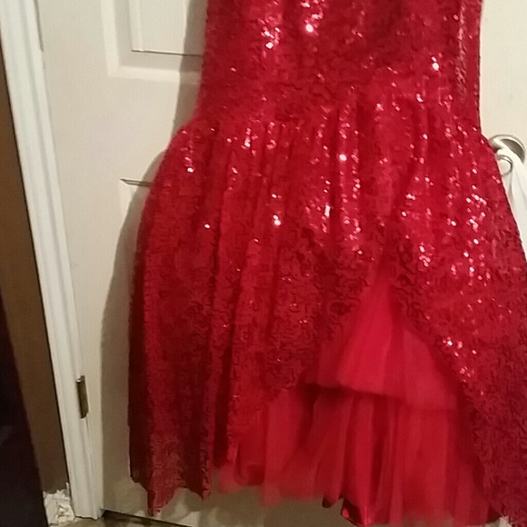 Prom dress - Picture 3 of 4