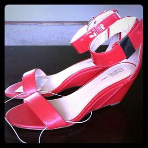 New! PRABAL GURUNG for Target red wedge
