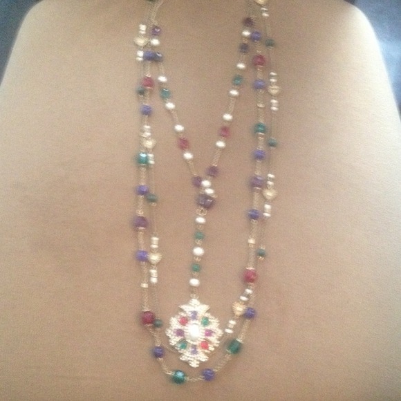Chanel esque multi layered necklace