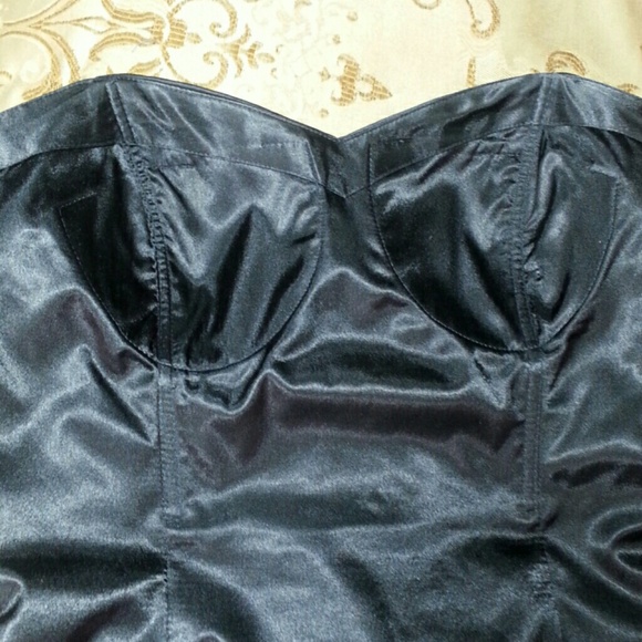 Black Satin, White embroidered Corset Top - Picture 4 of 4