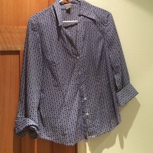 Ann Taylor button down blue and white