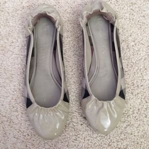 Authentic burberry flats