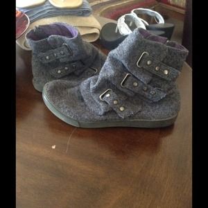 Blowfish grey wool ankle boots
