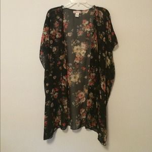 Band of Gypsies floral kimono