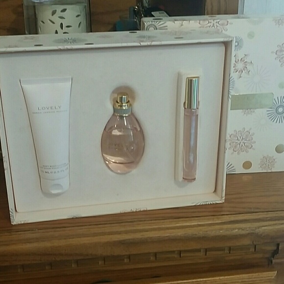 Sarah Jessica Parker perfume!