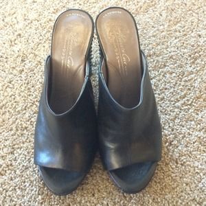 Kenneth Cole Stud Sense Nules