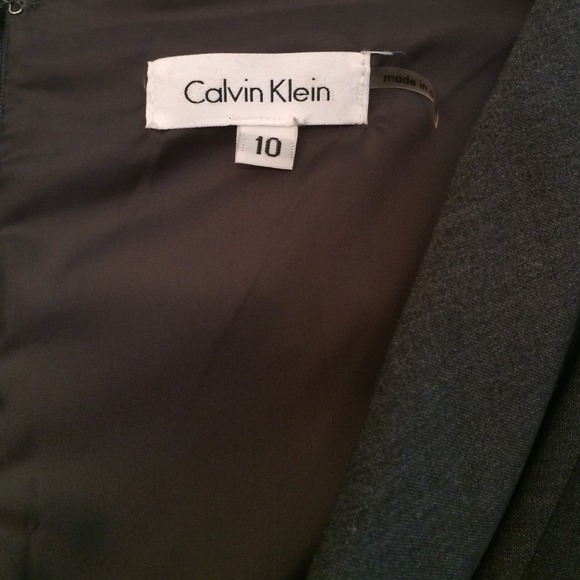 Calvin Klein - Picture 3 of 3