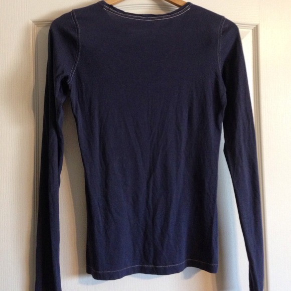 ️⛔️BUNDLED⛔️ A&F Long sleeve Tshirt - Picture 3 of 4