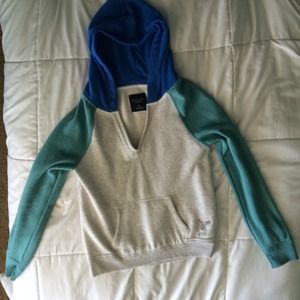 Loose fitted sweatshirt