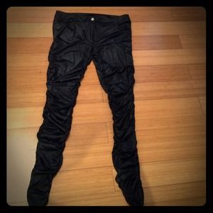 🚫SOLD🚫Ruched stretch black pants