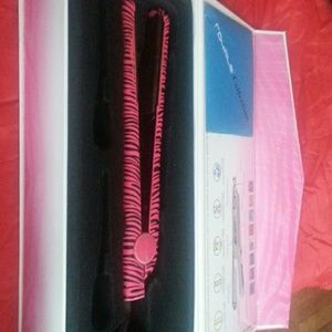 Royale professional ceramic straightener iron