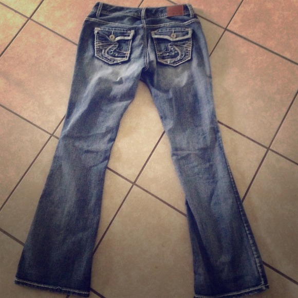 Maurice's jeans!