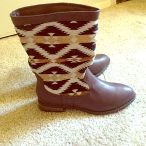Brown forever 21 boots