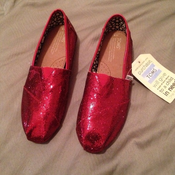 Toms Size 8 NWTS