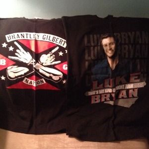 2 country music tour tshirts medium