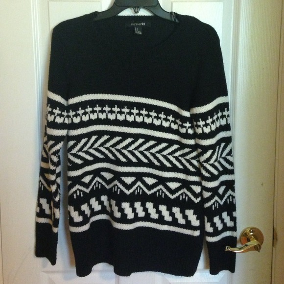 Forever 21 tribal patterned sweater
